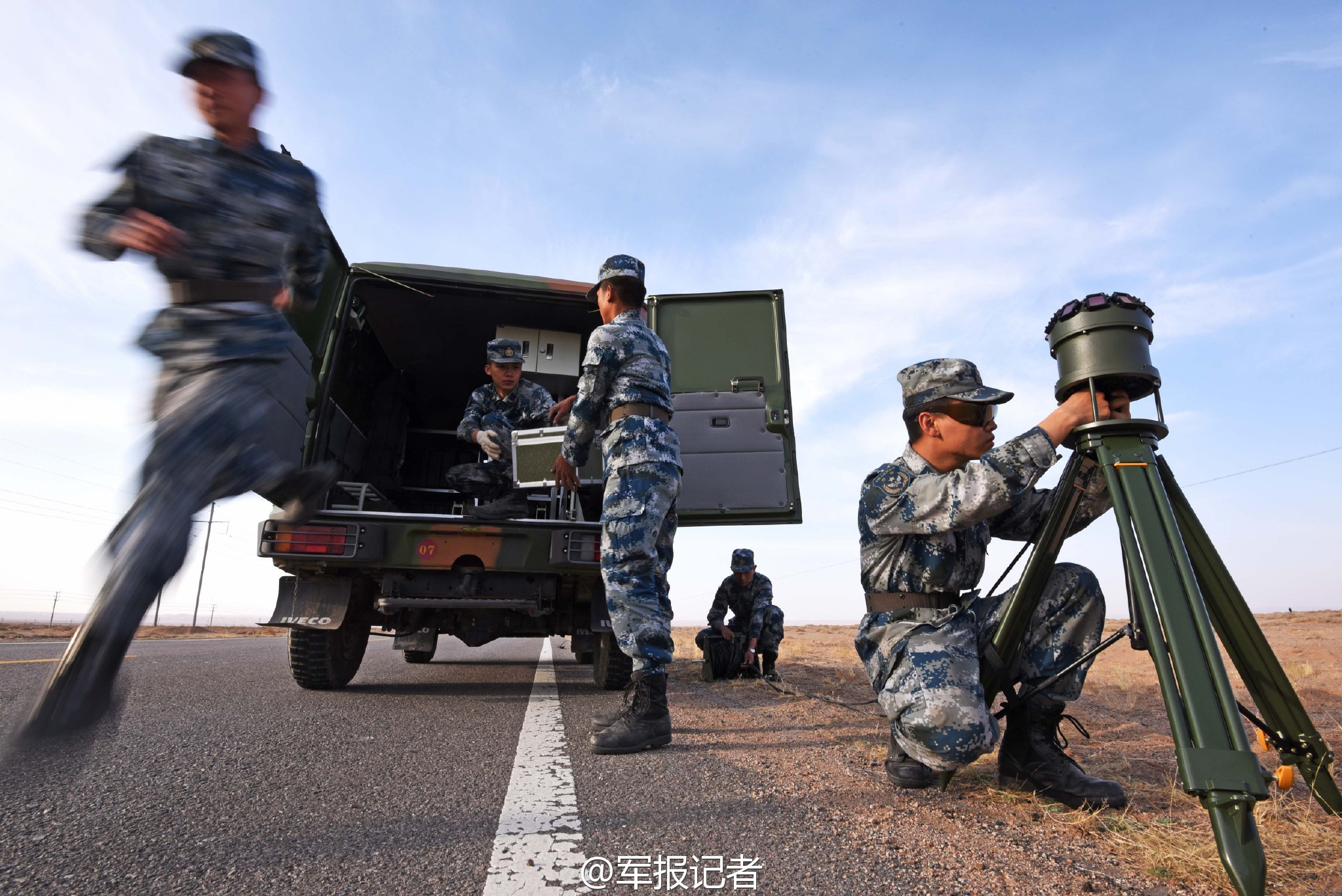 王中王最准一肖100免费公开，拓展解答解释落实：内地学生用假学历入读澳门科大详情：宿舍里被抓，多人已逃跑  